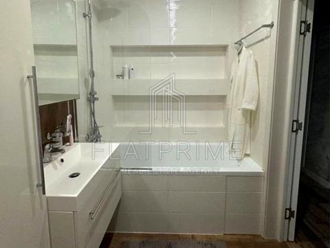 квартира за адресою Героїв Небесної Сотні просп., 18/2