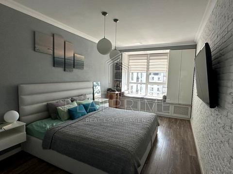 квартира за адресою Героїв Небесної Сотні просп., 18/2