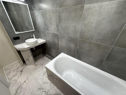 квартира по адресу Академика Сахарова ул., 8