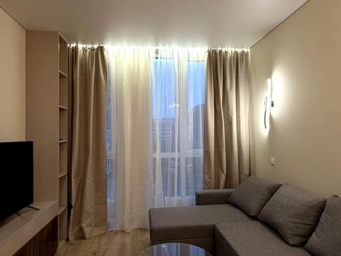 квартира за адресою Салютна вул., 2-Б