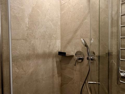 квартира за адресою Салютна вул., 2-Б