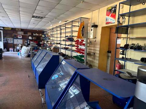 комерційна за адресою новозоводська, 7