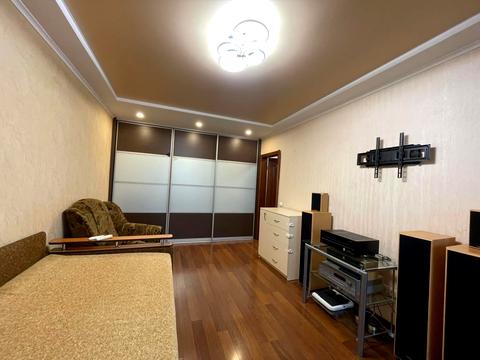 квартира за адресою Добровольців пров., 4