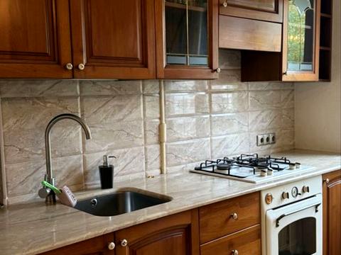 квартира по адресу Набережная Победы ул., 98