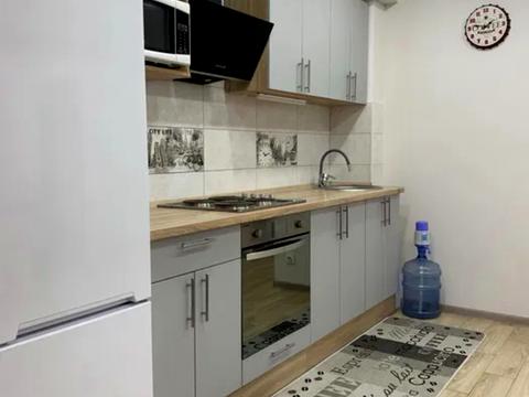 квартира за адресою Володимира Українця вул., 7