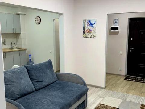 квартира за адресою Володимира Українця вул., 7