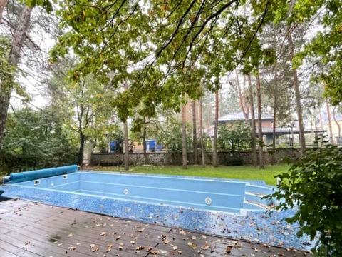 будинок за адресою Молодіжна