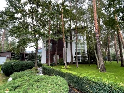 будинок за адресою Молодіжна