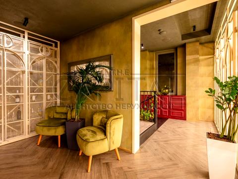 комерційна за адресою Софіївська вул., 12