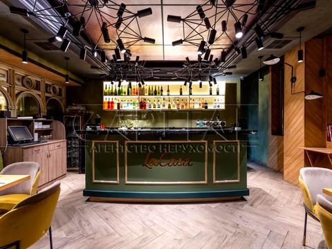 комерційна за адресою Софіївська вул., 12