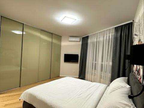 квартира за адресою Зарічна вул., 1-Б