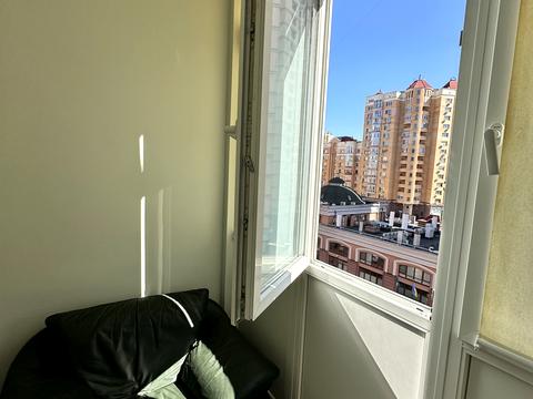 квартира за адресою Володимира Івасюка просп. (Героїв Сталінграду), 8