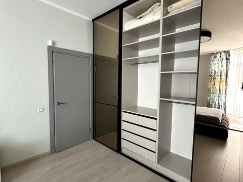 квартира за адресою Володимира Івасюка просп. (Героїв Сталінграду), 8