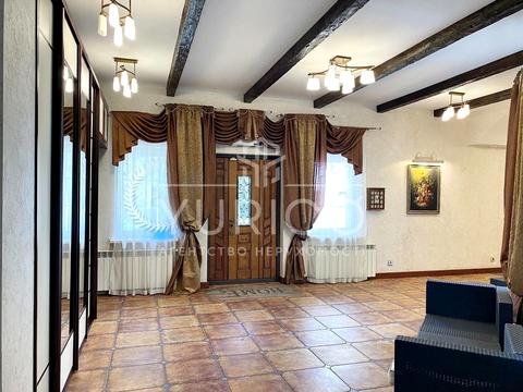 будинок за адресою смт. Козин, Старокиївська вул.