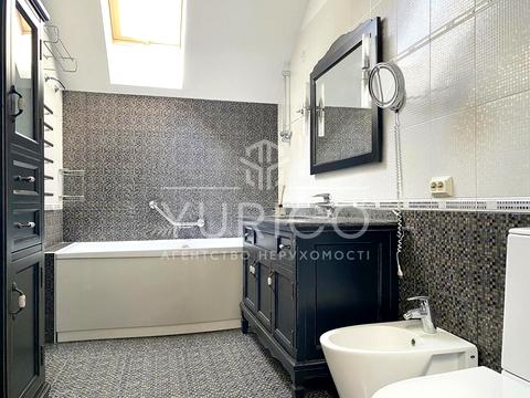 будинок за адресою смт. Козин, Старокиївська вул.