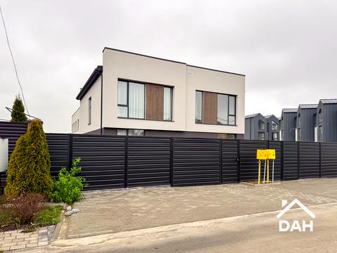 будинок за адресою Райдужна вул., 36