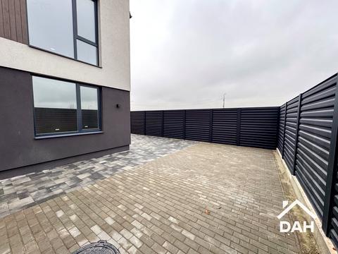 будинок за адресою Райдужна вул., 38