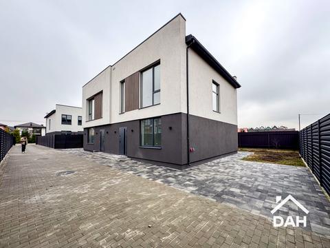 будинок за адресою Райдужна вул., 38