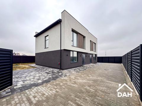 будинок за адресою Райдужна вул., 38