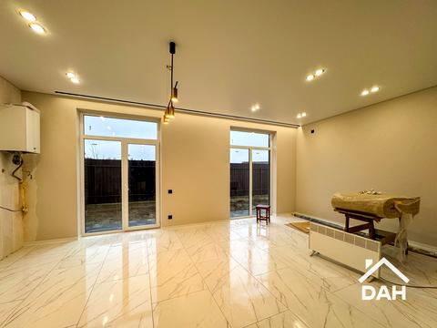 будинок за адресою Райдужна вул., 38