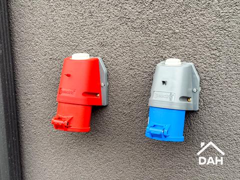 будинок за адресою Райдужна вул., 38