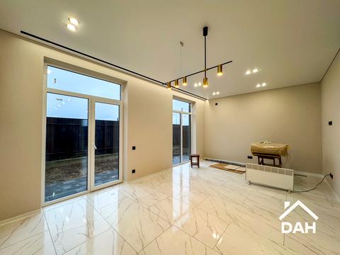 будинок за адресою Райдужна вул., 38