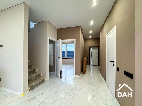 будинок за адресою Райдужна вул., 38