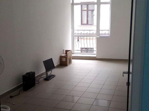 комерційна за адресою Тичини вул., 65