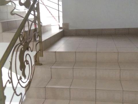 комерційна за адресою Тичини вул., 65