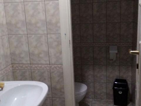 комерційна за адресою Тичини вул., 65