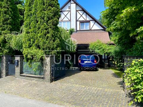 будинок за адресою смт. Козин, Старокиївська вул.