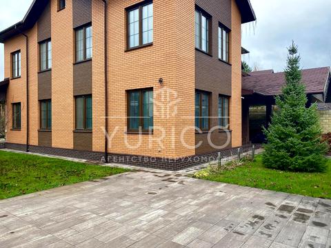 будинок за адресою Анатолія Солов'яненка вул.