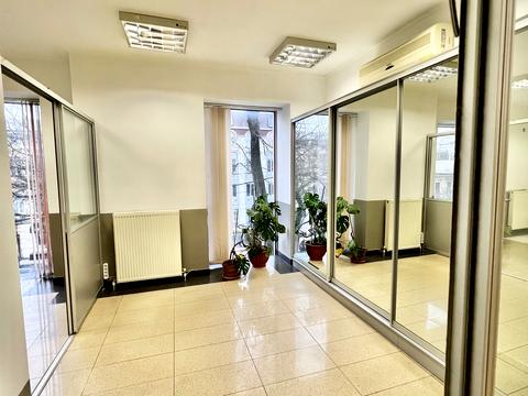 комерційна за адресою Велика Арнаутська вул., 61