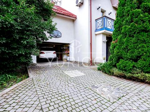 дом по адресу Садова ул.