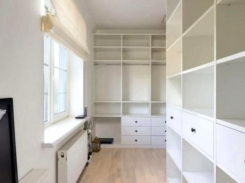 будинок за адресою Центральна вул., 14