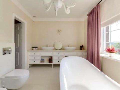 будинок за адресою Центральна вул., 14