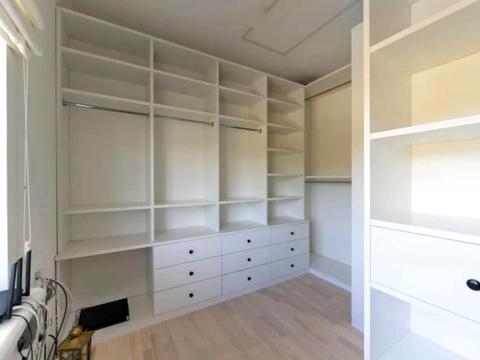 будинок за адресою Центральна вул., 14