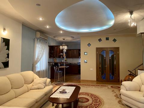 будинок за адресою Тополина