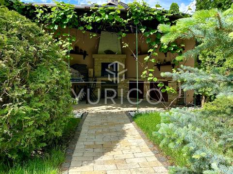 будинок за адресою Лісова вул.