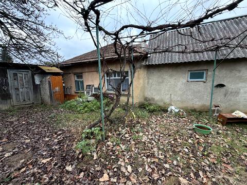 ділянка за адресою Висока вул.