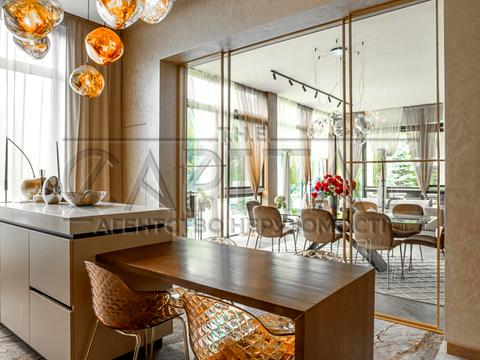 дом по адресу  ул.