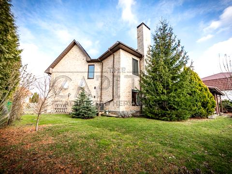 будинок за адресою с. Нові Безрадичі, Піщана