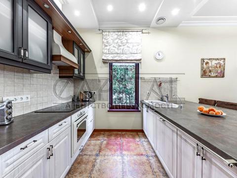 будинок за адресою с. Нові Безрадичі, Піщана