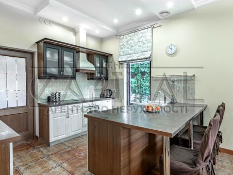 будинок за адресою с. Нові Безрадичі, Піщана