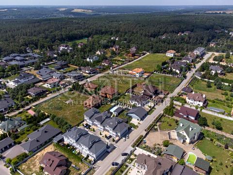 дом по адресу Лісники
