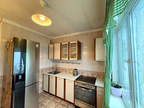 квартира за адресою Київ, Академіка Заболотного вул., 78