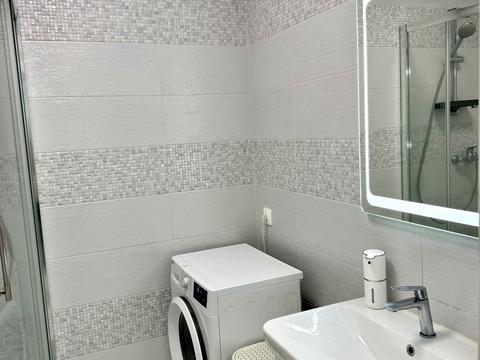 квартира по адресу Вячеслава Черновола ул., 6-А