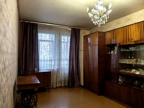 квартира за адресою Михайла Комарова вул. (Тархова), 5