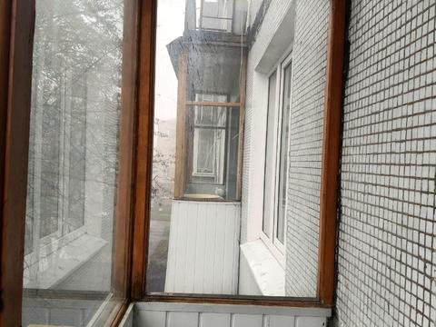 квартира за адресою Михайла Комарова вул. (Тархова), 5