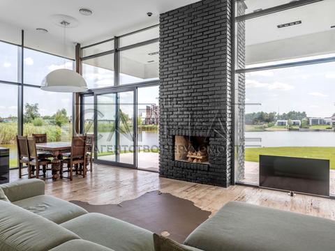 дом по адресу Виноградная ул.